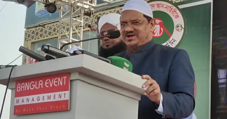 কেথা বলছেন রেজাউল করীম